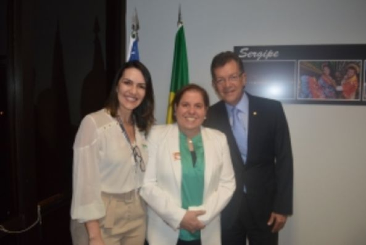 Laércio Oliveira vai destinar recursos para a construção da Casa da Mulher Brasileira em Sergipe (Foto: Site Laércio Oliveira) 