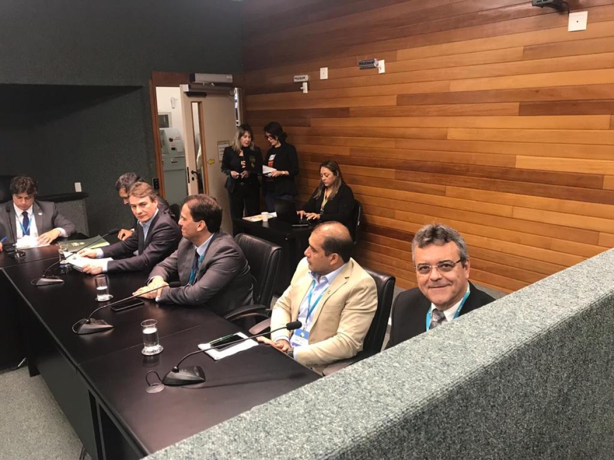 Em Florianópolis, Luciano Pimentel debate segurança pública  (Foto: Assessoria Luciano Pimentel)