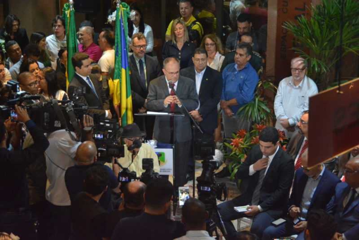 Belivaldo: Reforma da Alese é um presente à sociedade sergipana (Foto: Jadílson Simões/ Rede Alese)