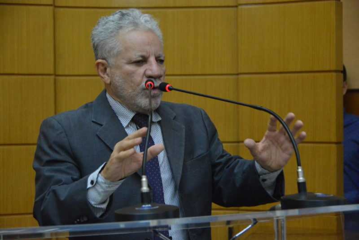 Para Francisco Gualberto, o senador Alessandro Vieira desrespeitou a Alese (Foto: Assessoria Francisco Gualberto)