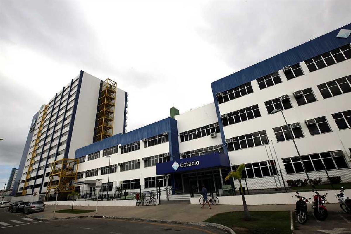 Estácio festeja ascensão de Faculdade a Centro Universitário (Foto: Via Destaque Comunicação)