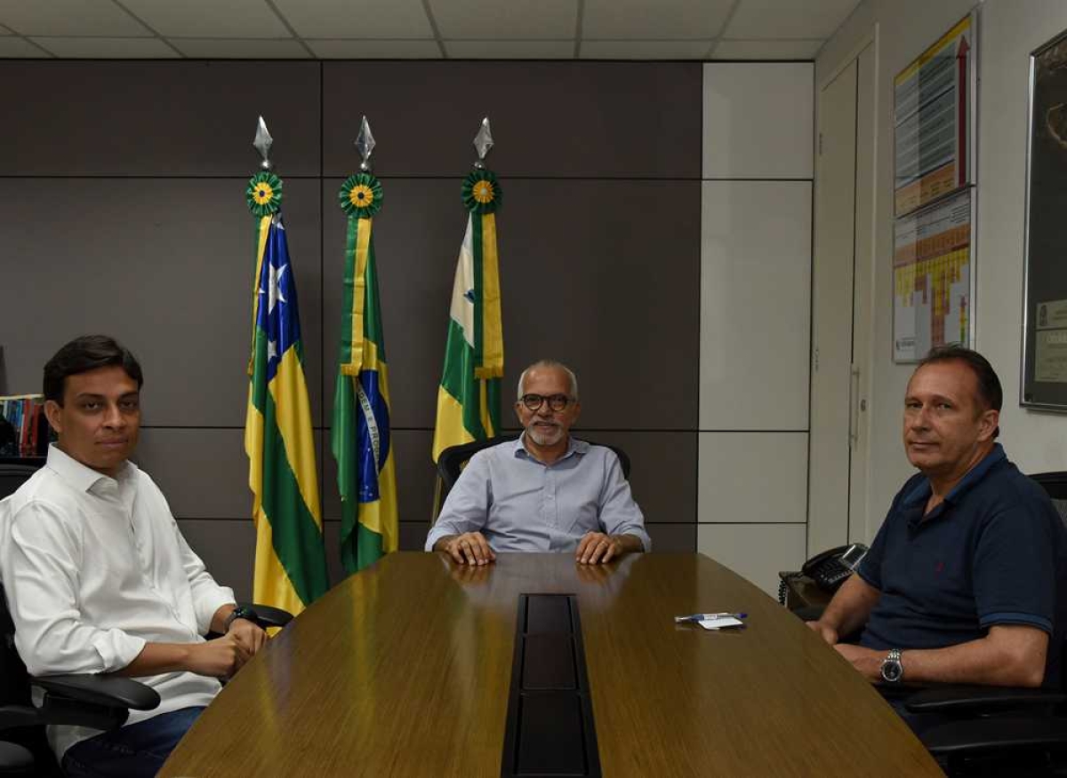 Edvaldo anuncia José Vasconcelos como diretor de Transporte Público da SMTT (Foto: Ana Lícia Menezes/ PMA)