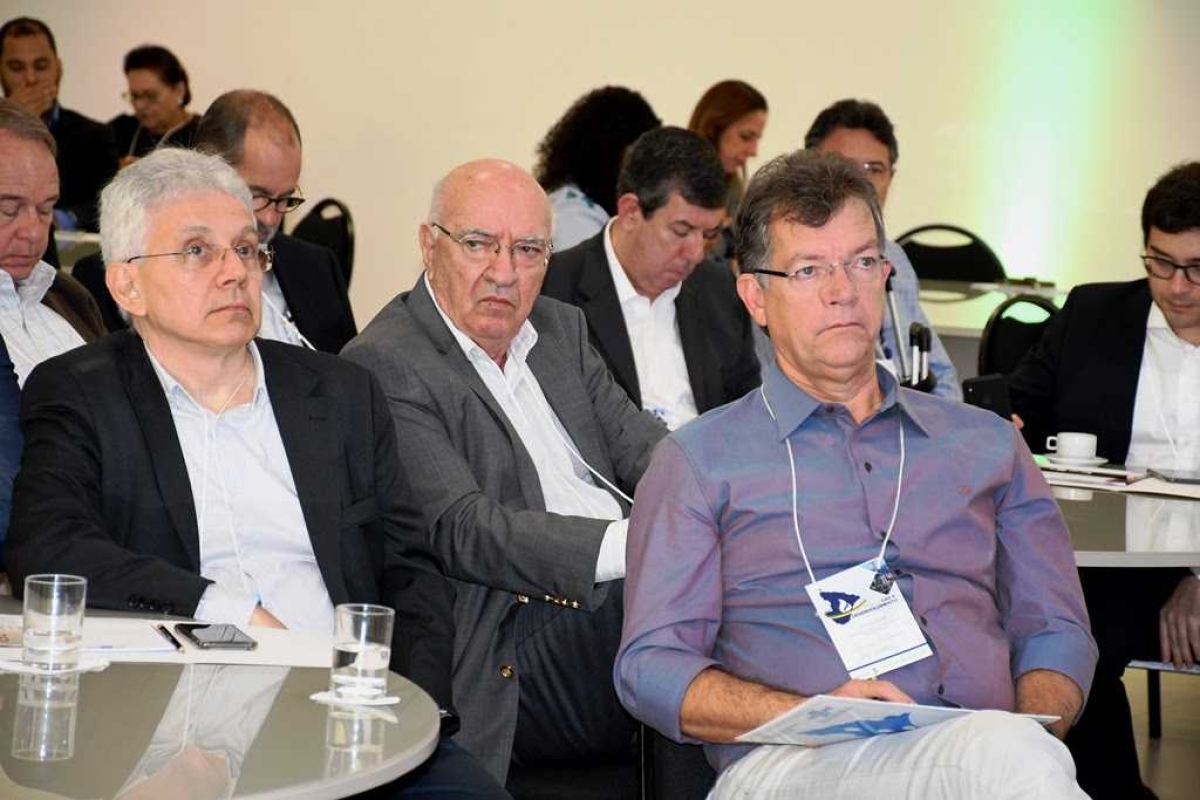 Laércio Oliveira afirma que está trabalhando pelo fortalecimento da cadeia produtiva do gás para que tenha preço competitivo e gere emprego (Foto: Site Laércio Oliveira)