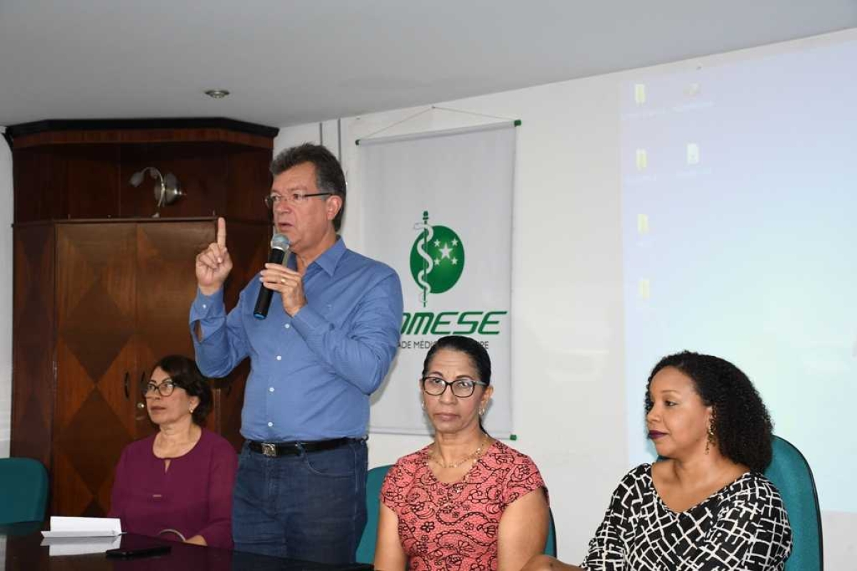 Laércio comemora em Fórum de Relações Trabalhistas a criação de 113 mil vagas de trabalho intermitente no Brasil (Foto: Site Laércio Oliveira)