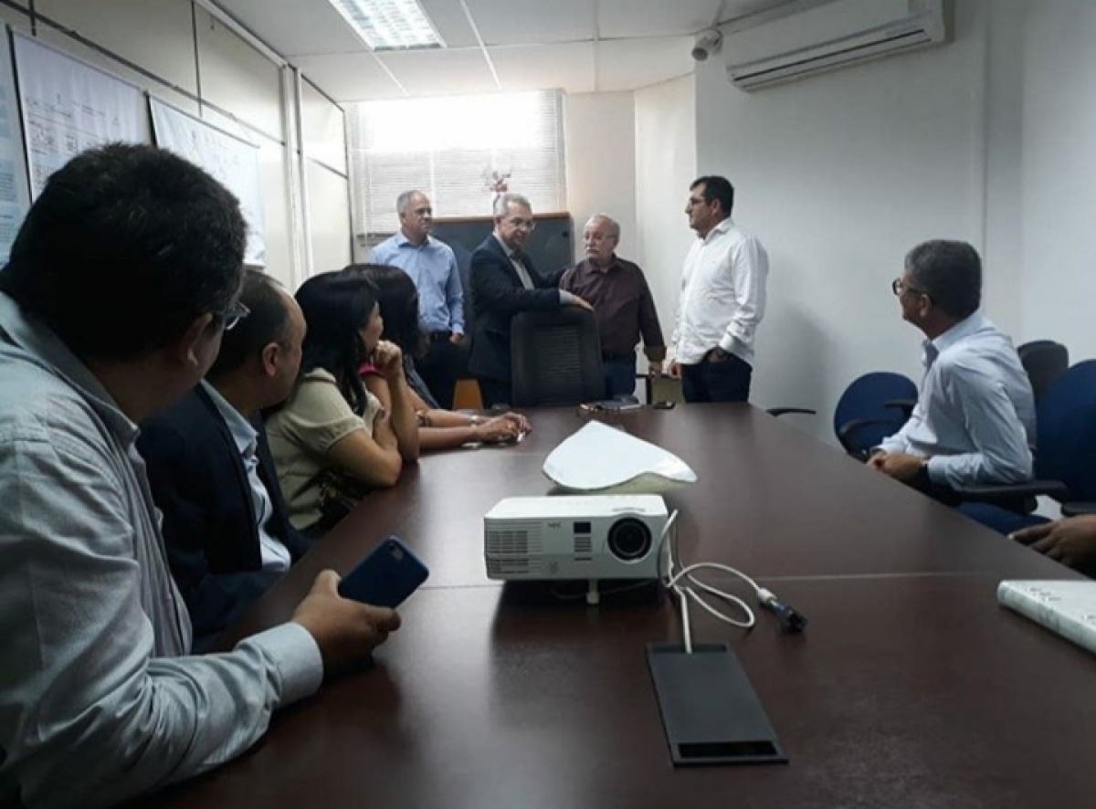 Luciano Bispo discute melhorias para contabilistas (Foto: Reprodução/ Redes Sociais/ Via Rede Alese)