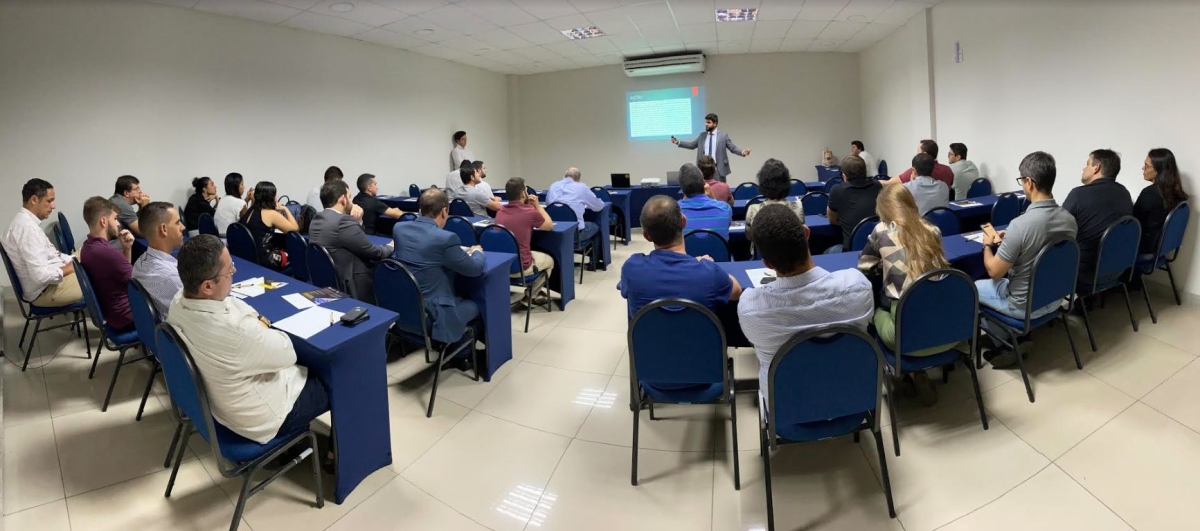Investidores sergipanos se reúnem para conferir as perspectivas econômicas para 2020  (Foto: Rodrigo Alves)
