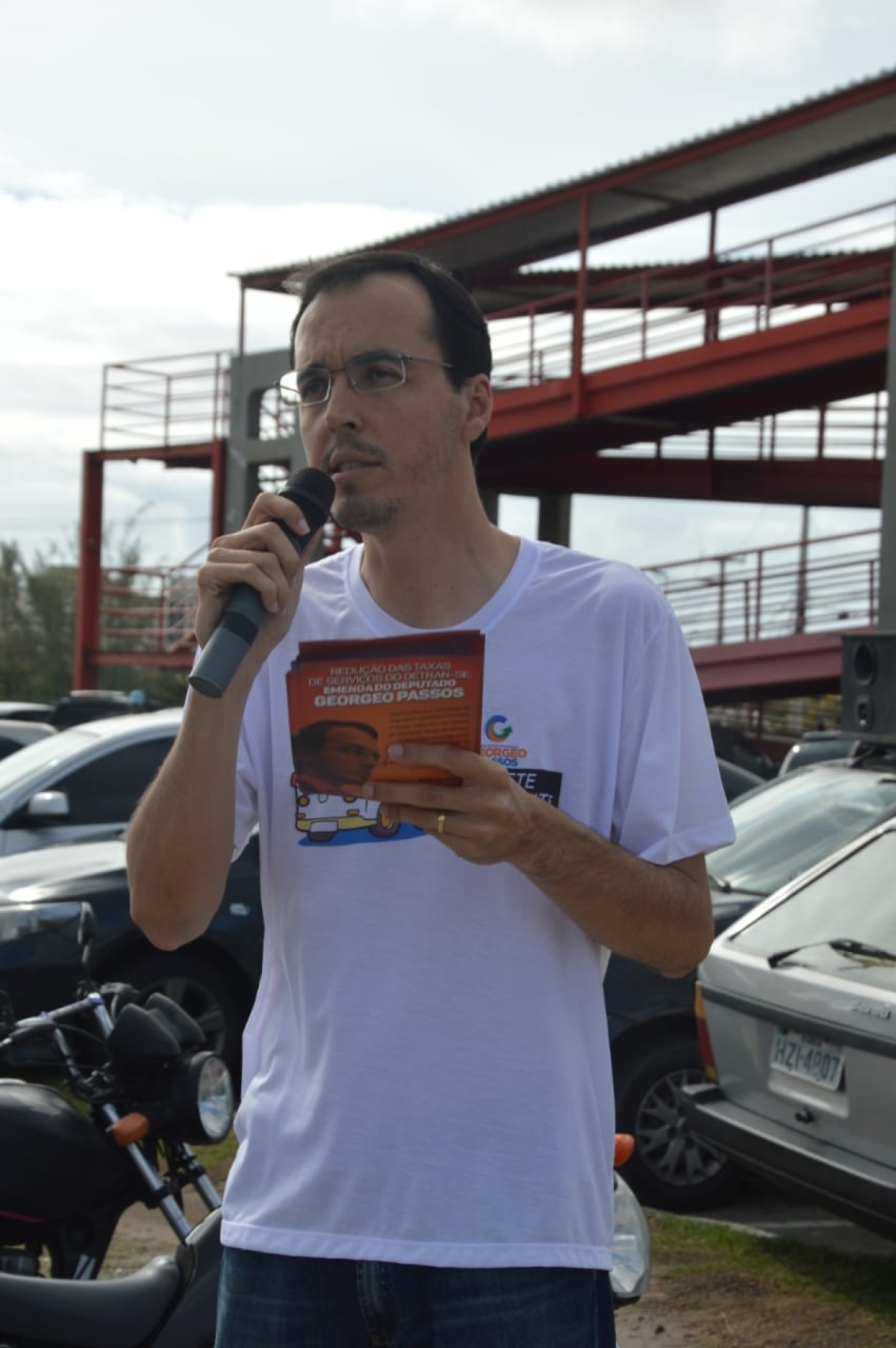 Taxas do Detran: Georgeo ingressará com representação no MP (Foto: Assessoria Georgeo Passos)