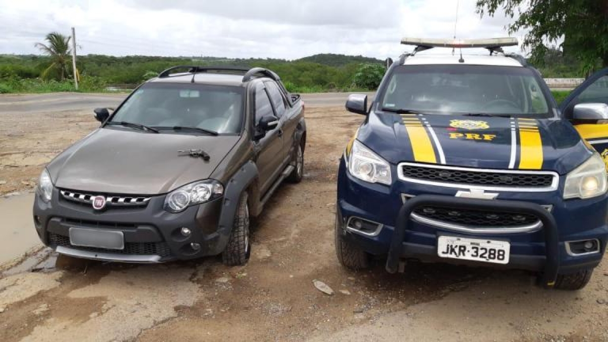 Maruim: veículo roubado em Santa Rosa de Lima é recuperado pela PRF em menos de 24h (Foto: PRF/SE)