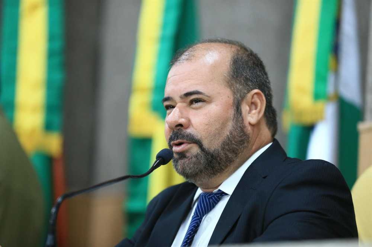 Projetos do Executivo: Emenda do vereador Isac é aprovada e beneficia servidores em relação ao IPTU (Foto: Assessoria Isac Silveira)