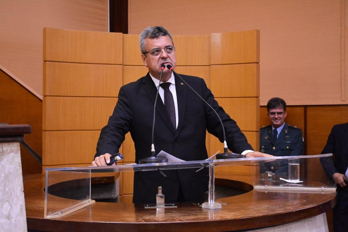 Luciano Pimentel afirma que adversários políticos se aproveitaram da interdição de balneário em Cumbe (Foto: Edu Almeida/ Assessoria Luciano Pimentel)