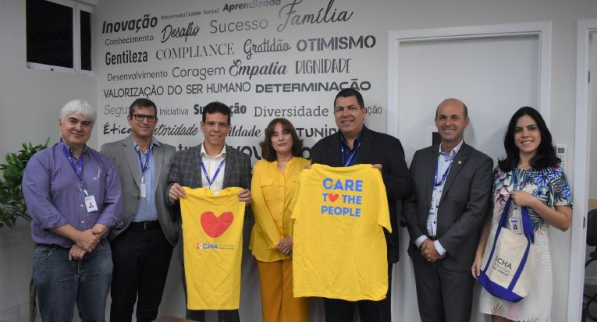 Grupo Tiradentes recebe a visita de Dra. Elisa Tristan-Cheever, do Cambrige Health Alliance (Foto: Unit)
