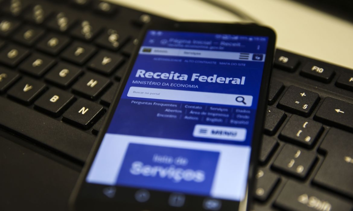 Governo prorroga prazo de entrega da declaração do IR por dois meses (Foto: Marcello Casal Jr./ Agência Brasil)