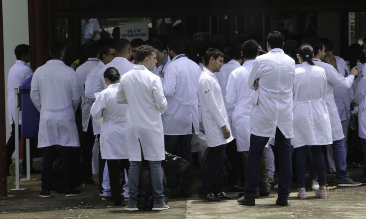 Governo chama profissionais de saúde para luta contra coronavírus (Foto: Fabio Rodrigues Pozzebom/ Agência Brasil)