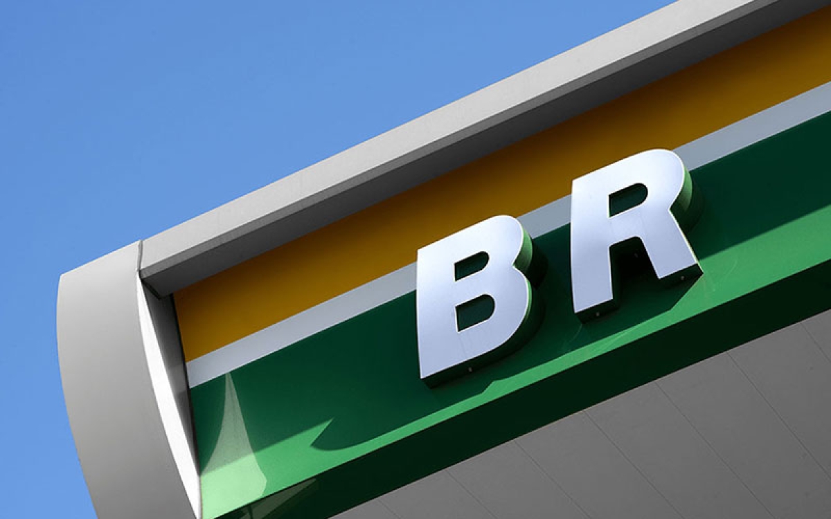 Golpe diz que Petrobras está ofertando combustível (Foto: Via Destaque Notícias)