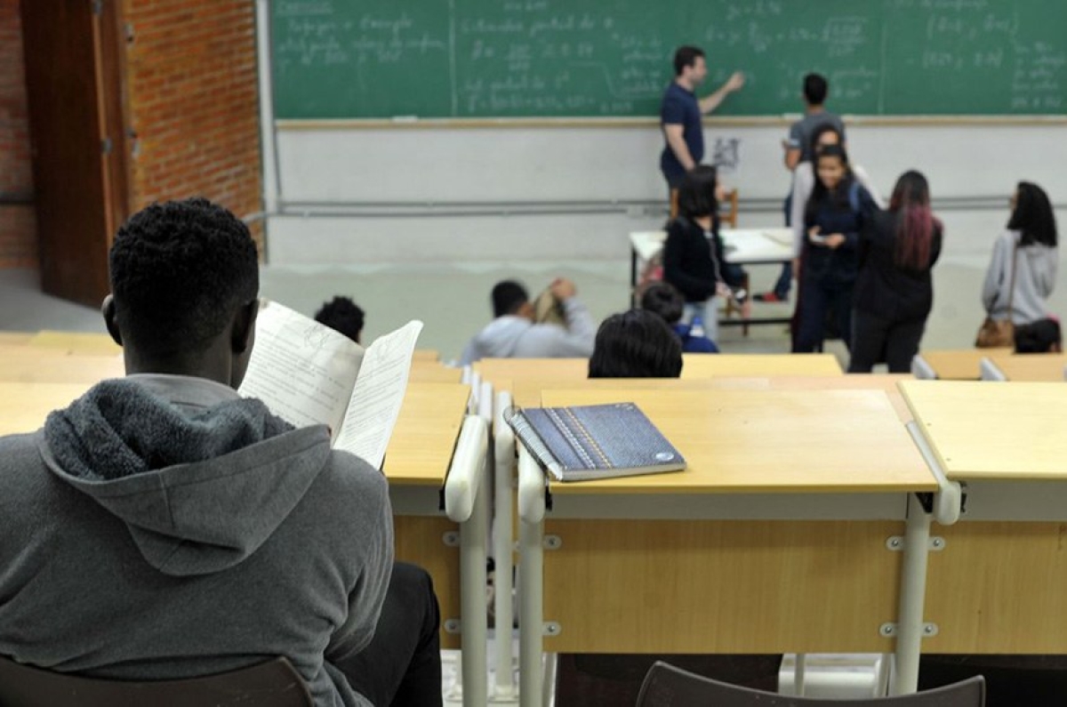 Ministério da Educação (MEC) revogou a recomendação de uma política de cotas para negros, indígenas e pessoas com deficiência nos cursos de pós-graduação nas universidades federais
(Foto de arquivo: Marcello Casal Jr./ Agência Brasil)