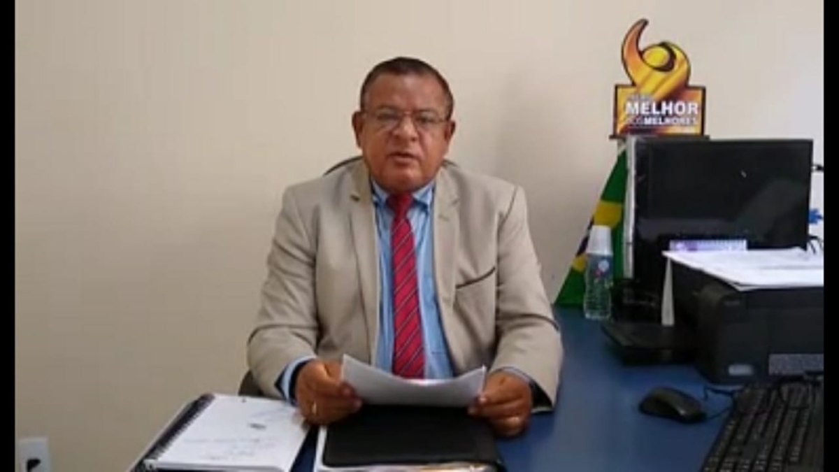 Surto de caramujos africanos na Coroa do Meio faz Américo acionar Secretária Municipal de Saúde (Foto: Assessoria Américo de Deus)