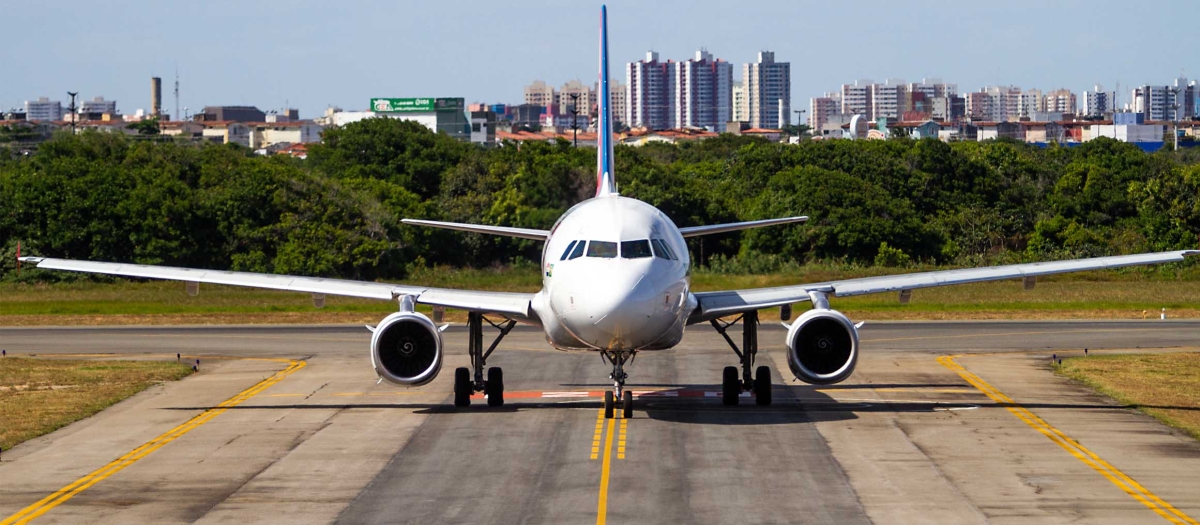 Passaredo Linhas Aéreas inicia operação no mercado sergipano com voo direto para Salvador (Foto: Arthuro Paganine/ Governo de Sergipe)