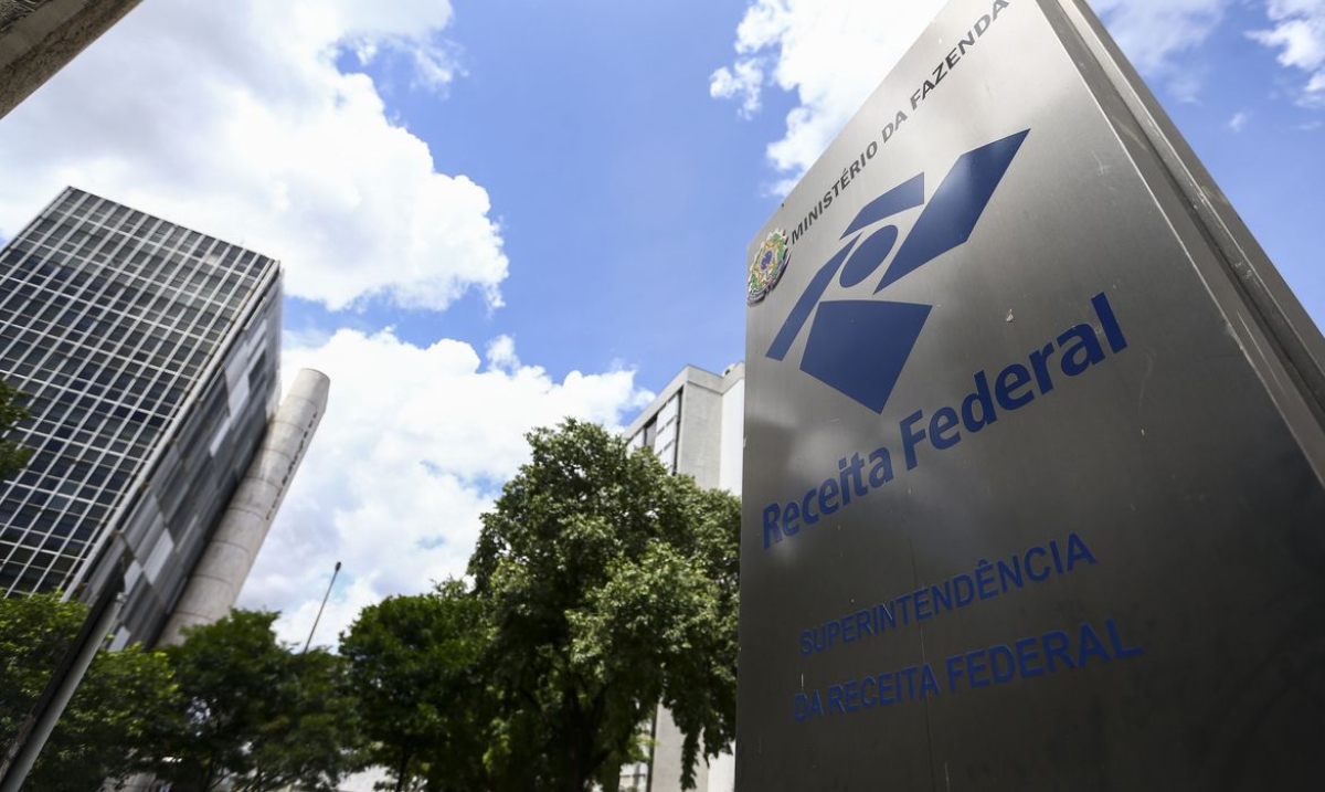 Receita abre hoje consulta a quarto lote de restituição do IR (Foto: Marcelo Camargo/ Agência Brasil)