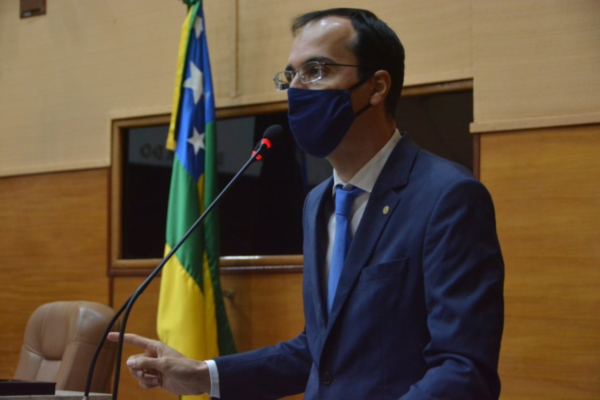 Georgeo Passos: "�? frustrante ser um deputado estadual em Sergipe" (Foto: Site Georgeo Passos)