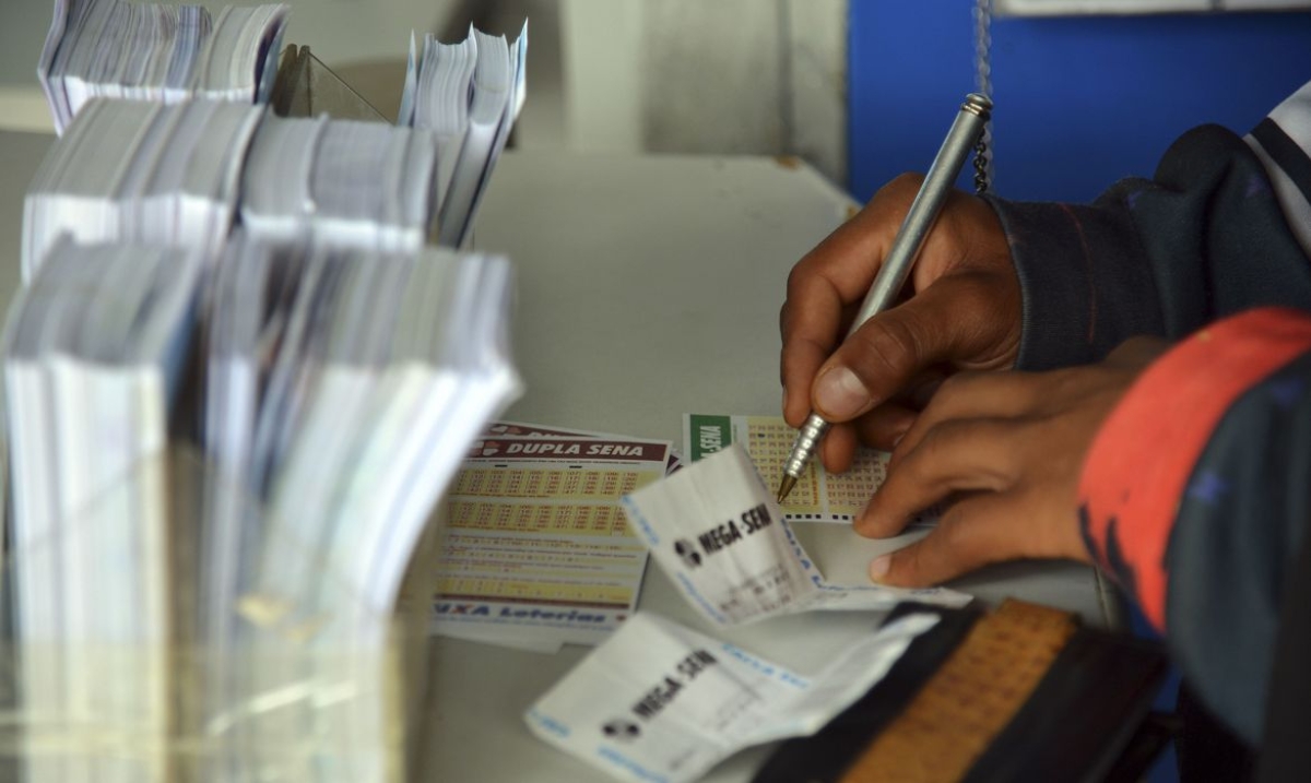 Mega-Sena da Virada vai sortear prêmio estimado em R$ 300 milhões (Foto: Wilson Dias/ Agência Brasil)