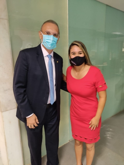 Kitty Lima assegura emendas para compra de mais dois castramóveis para Sergipe (Foto: Assessoria Kitty Lima)