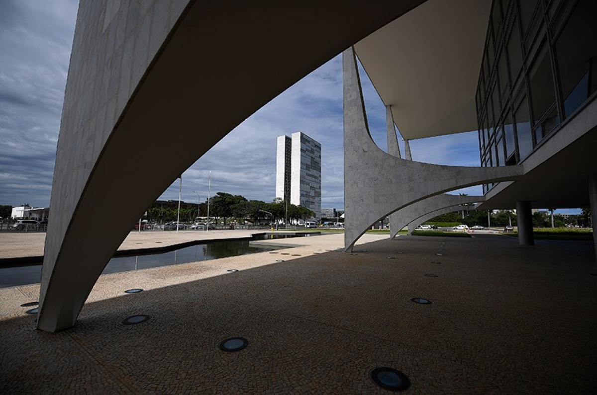 Ao todo, o governo editou 101 MPs em 2020, o maior número em um único ano em quase duas décadas (Foto: Pedro França/ Agência Senado)