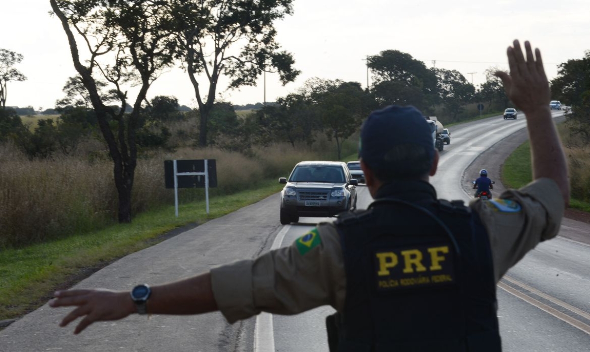 PRF contabiliza 903 acidentes e 67 mortes em rodovias no Ano-Novo (Foto:  Marcello Casal Jr./ Agência Brasil)