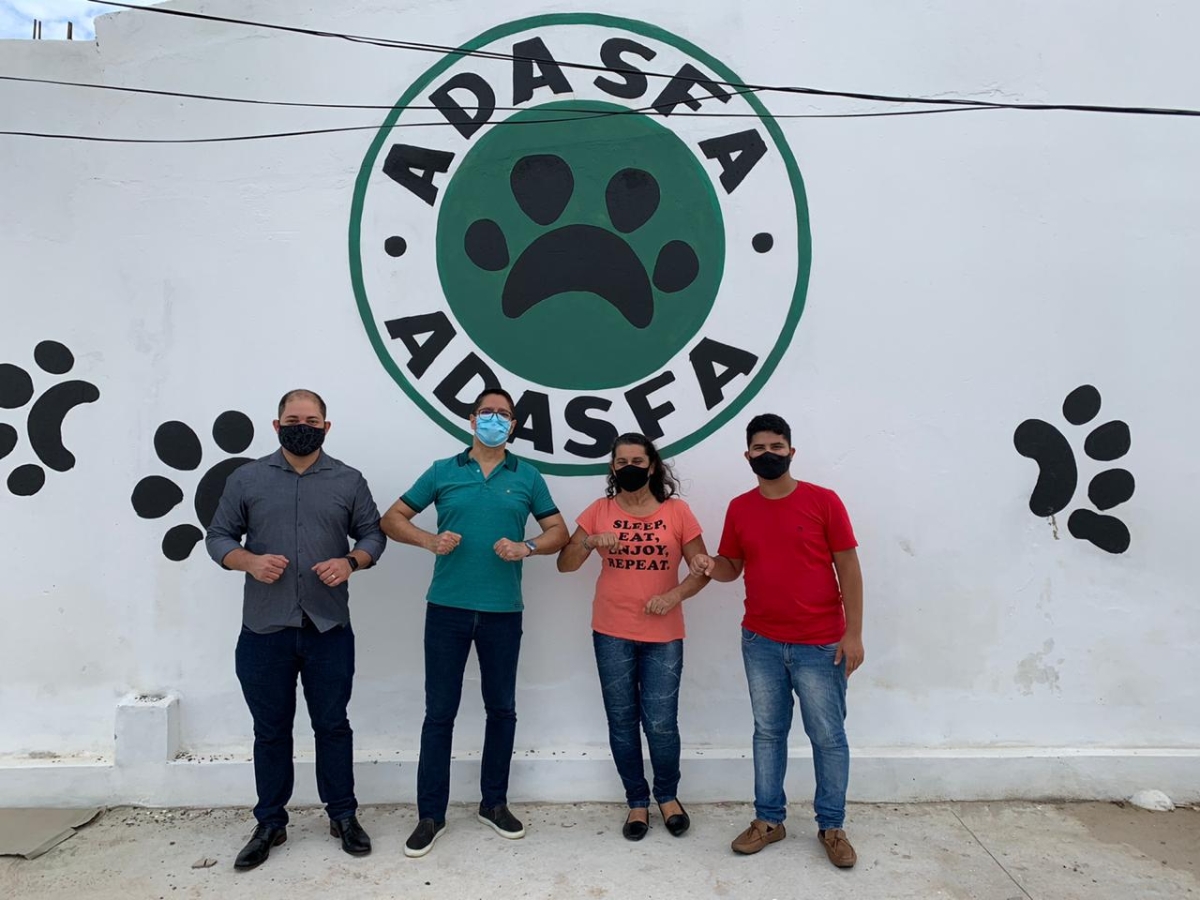 Ricardo Marques visita Adasfa e promete cobrar do município ações efetivas pela causa animal (Foto: Assessoria Ricardo Marques)