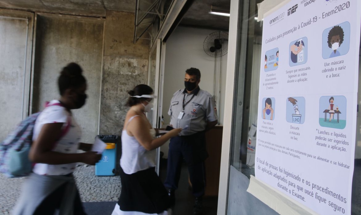 Professores dão dicas para o segundo dia de provas do Enem (Foto: Tânia Rêgo/ Agência Brasil)