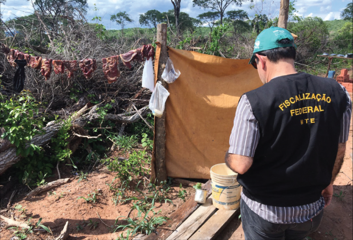 Trabalhadores também não tinham onde armazenar alimentos (Foto: Acervo/ MPT Mato Grosso do Sul)