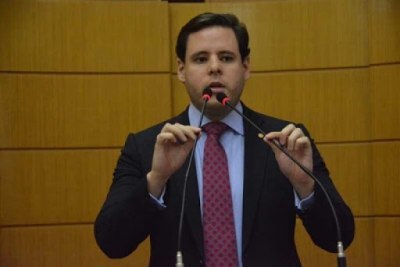 Rodrigo Valadares sai em defesa de Bia Kicis (Foto: Assessoria Rodrigo Valadares)
