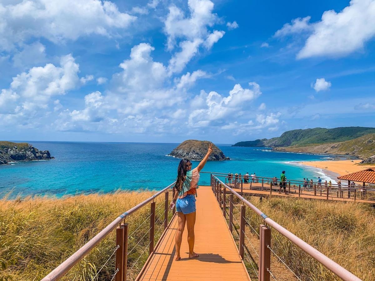 A praia do Leão está no mar de fora, mas é uma das mais bonitas (Foto: Carla Passos)