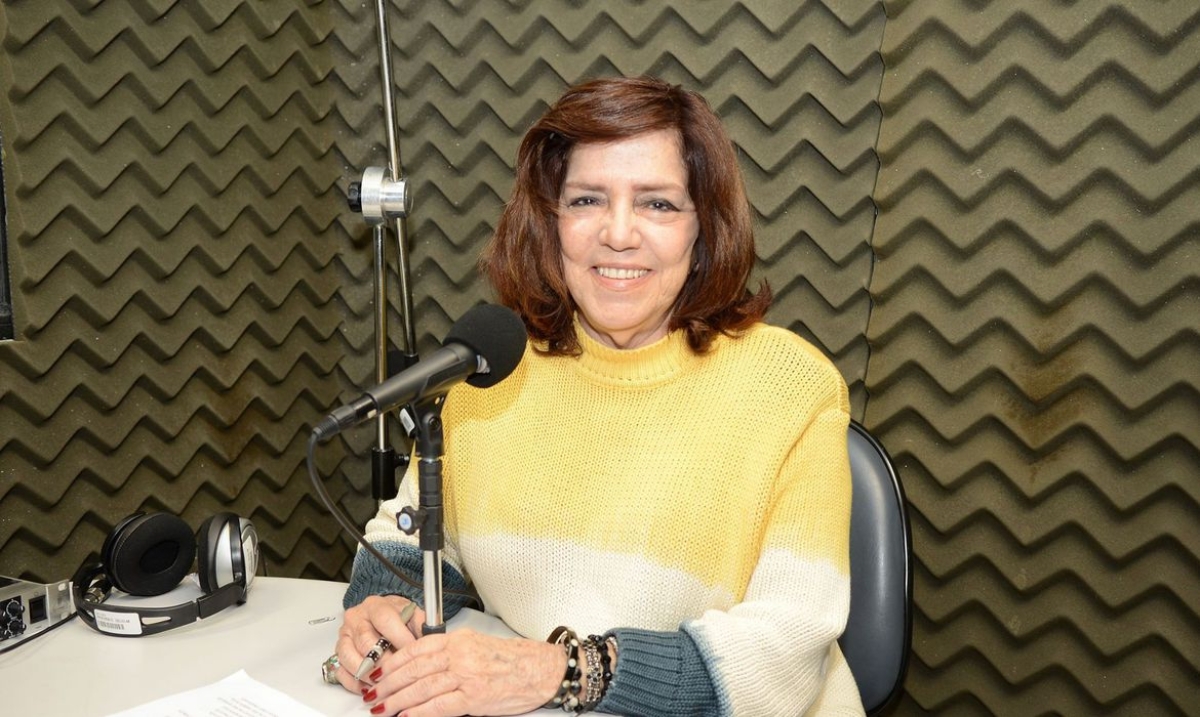 Morre Lúcia Leme, ex-apresentadora do Sem Censura, da TV Brasil (Foto: Reprodução/ Facebook)