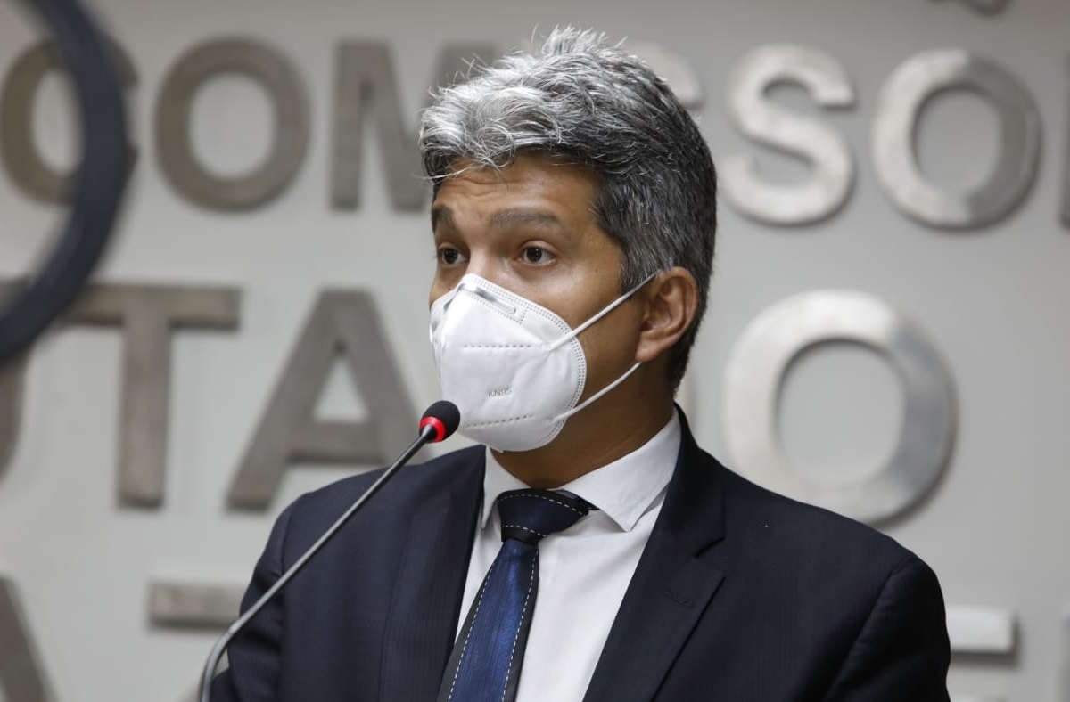 Deputado Dr. Samuel Carvalho é contra renovação do Decreto de Calamidade Pública (Foto: Site Dr. Samuel Carvalho)