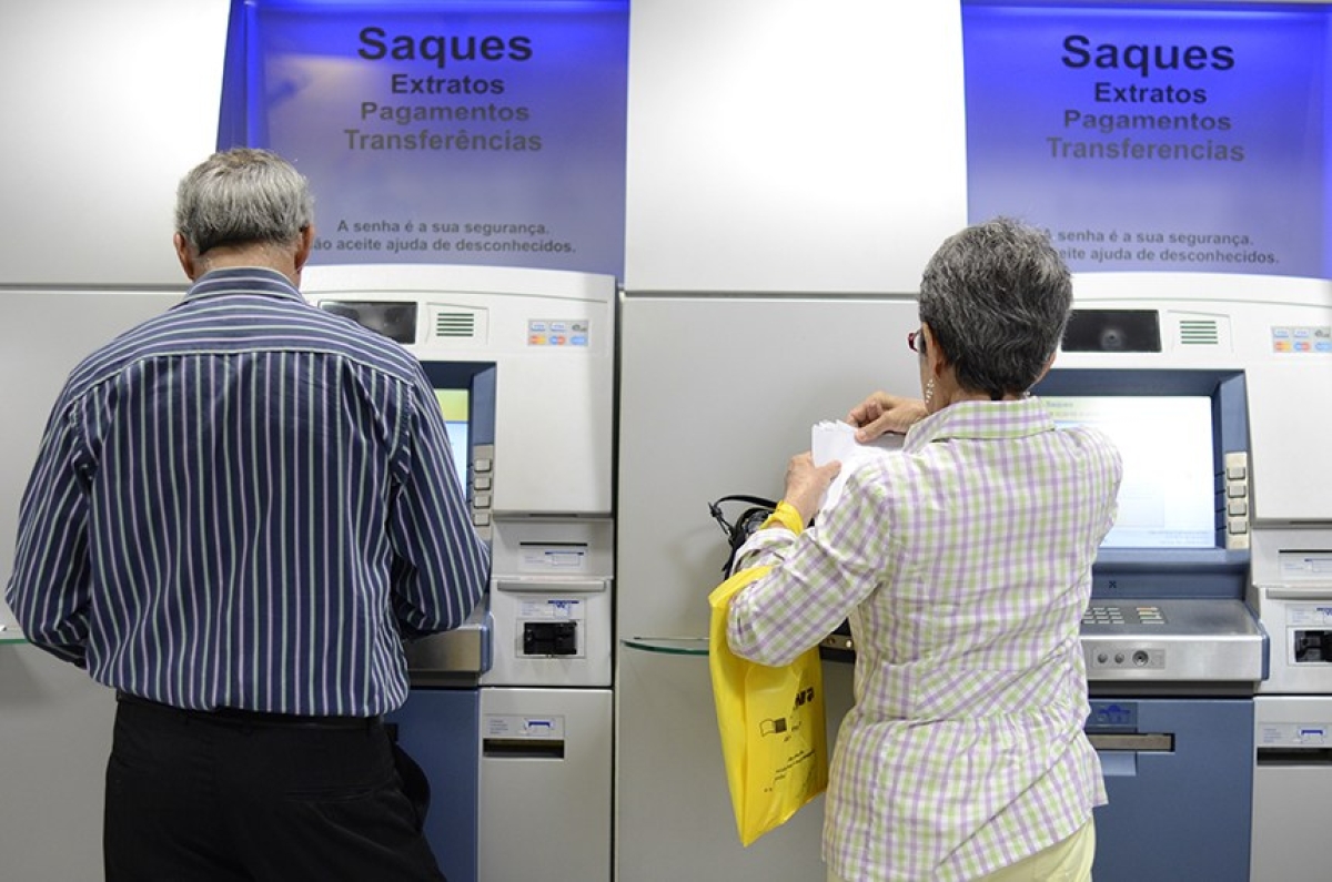 Lei permite suspensão das parcelas do empréstimo por quatro meses com a manutenção dos juros contratados (Foto: Pedro França/ Agência Senado)