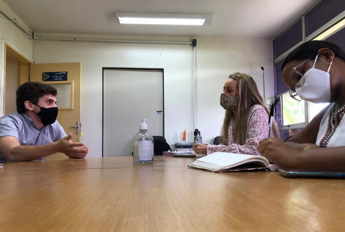 Vereador Breno Garibalde se reúne com pró-reitoria de extensão da UFS (Foto: Assessoria Breno Garibalde)