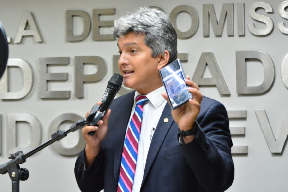 Dr. Samuel Carvalho denuncia falta de medicamentos para autistas no Case (Foto: Site Dr. Samuel Carvalho)