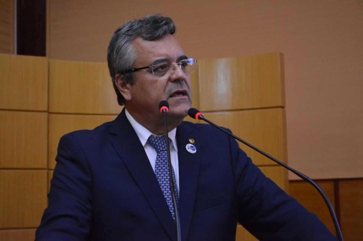 "A dedicação de Sérgio Sobral transformou o mercado imobiliário de Sergipe", afirma Luciano Pimentel (Foto: Assessoria Luciano Pimentel)