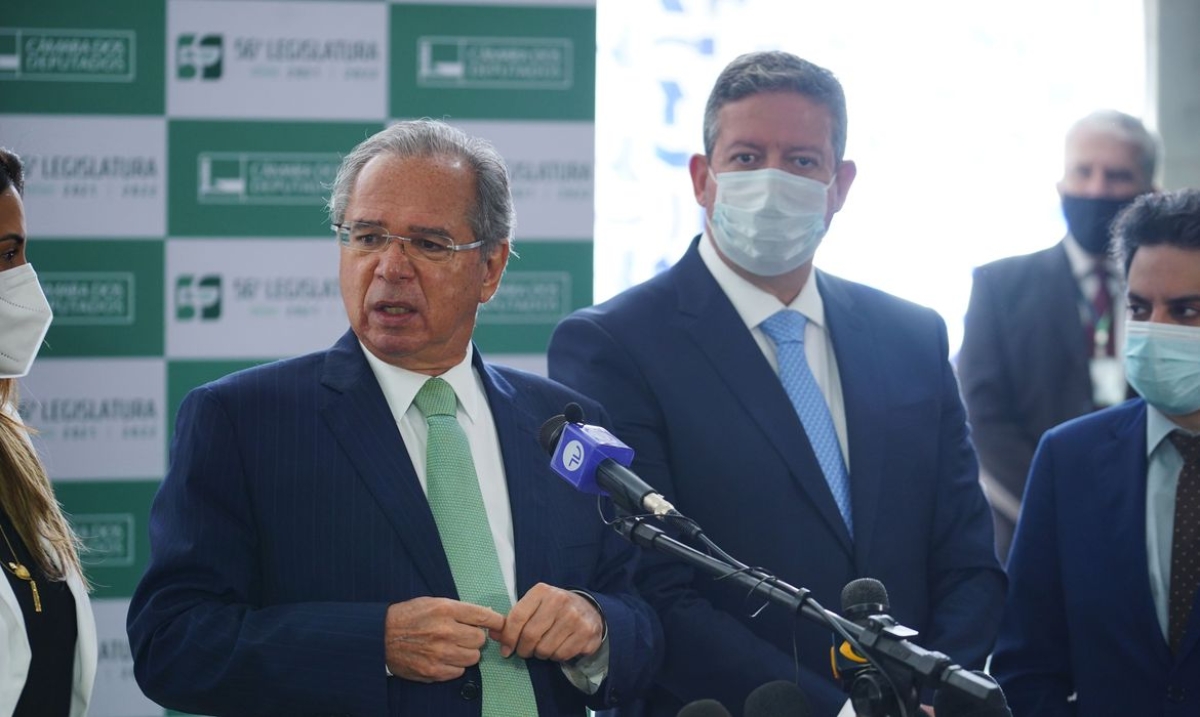 Paulo Guedes: arrecadação média dos estados aumentou 22% (Foto: Pablo Valadares/ Câmara dos Deputados)