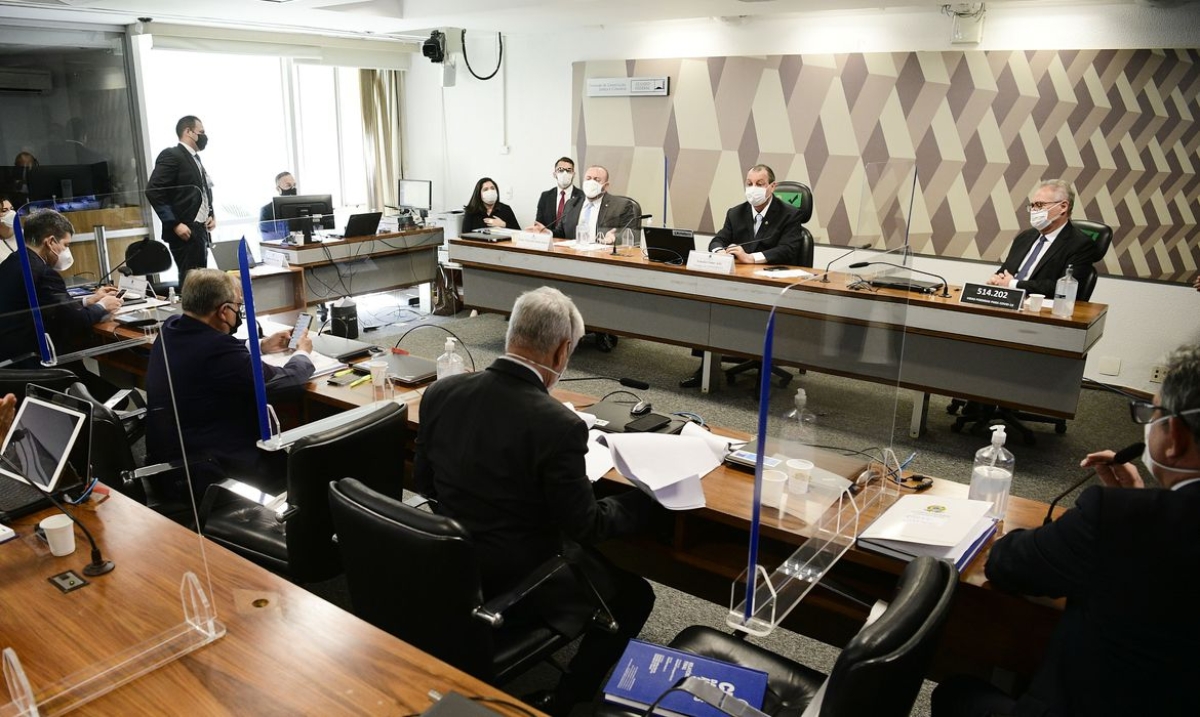 Deputado estadual do AM ataca Omar Aziz em depoimento na CPI da Pandemia (Foto: Pedro França/ Agência Senado)