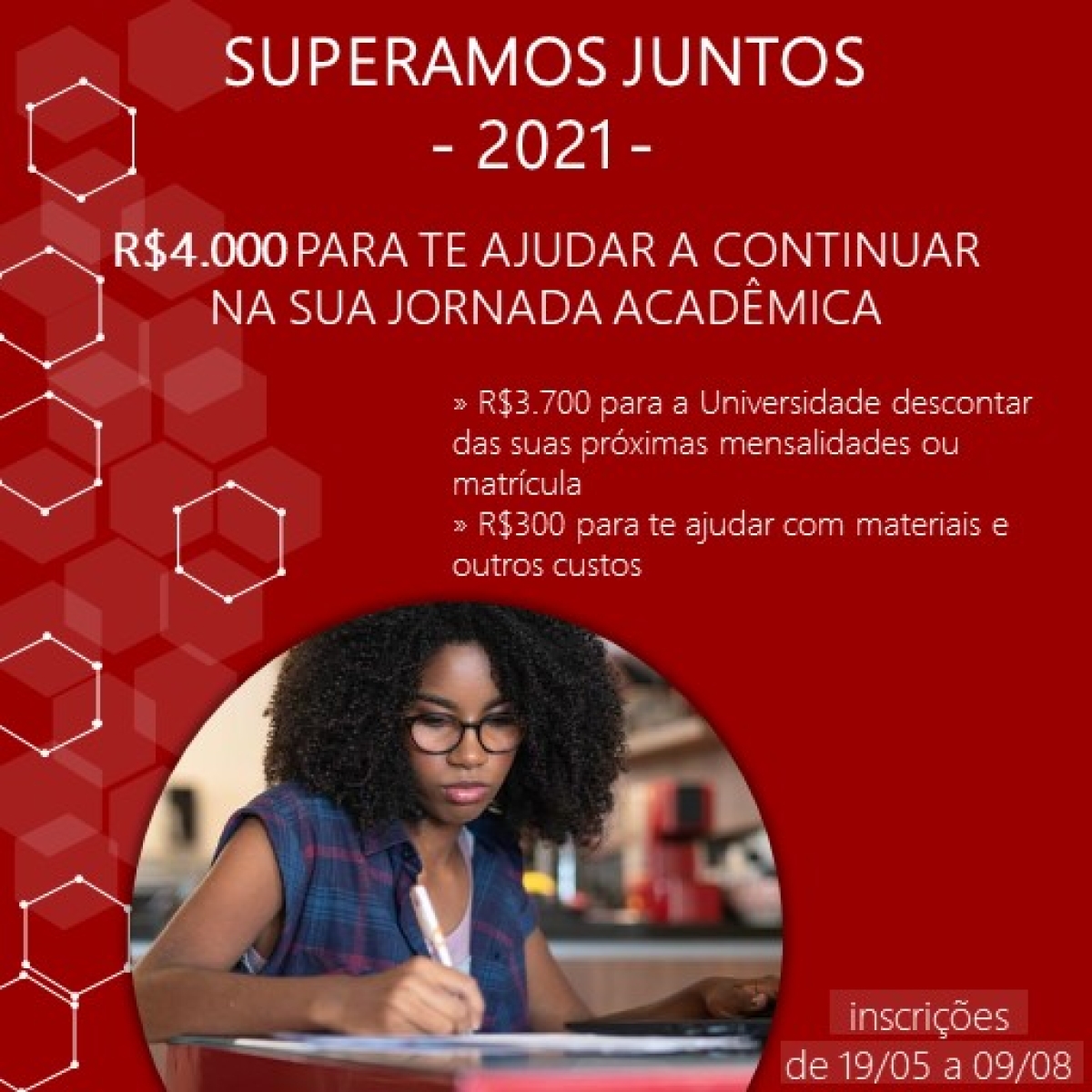 Alunos de unidades do Grupo Tiradentes podem concorrer a bolsas de R$ 4 mil (Imagem: Divulgação)