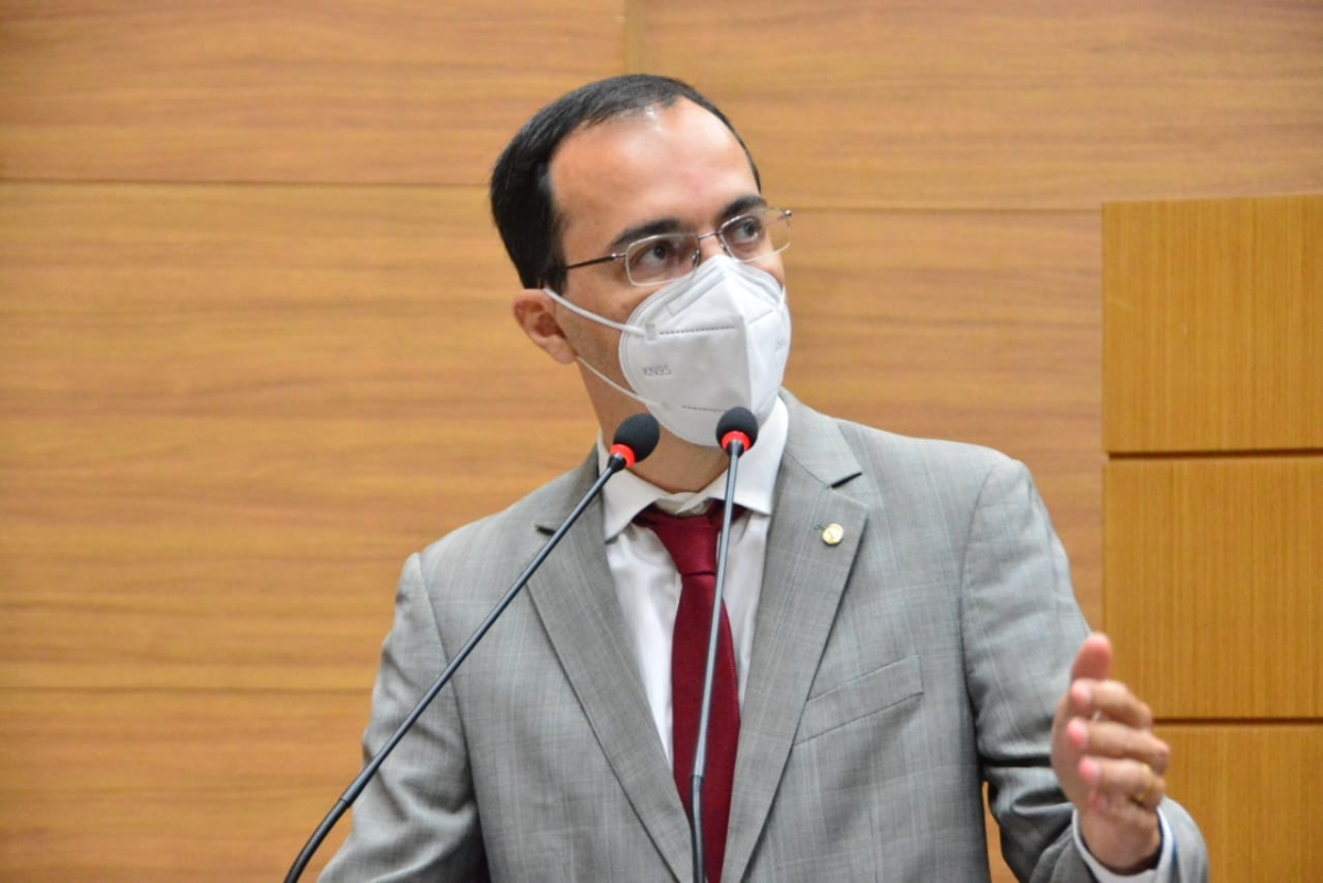 Georgeo Passos: "projeto das promoções dos bombeiros não beneficia praças e oficiais do quadro da Administração" (Foto: Assessoria Georgeo Passos)