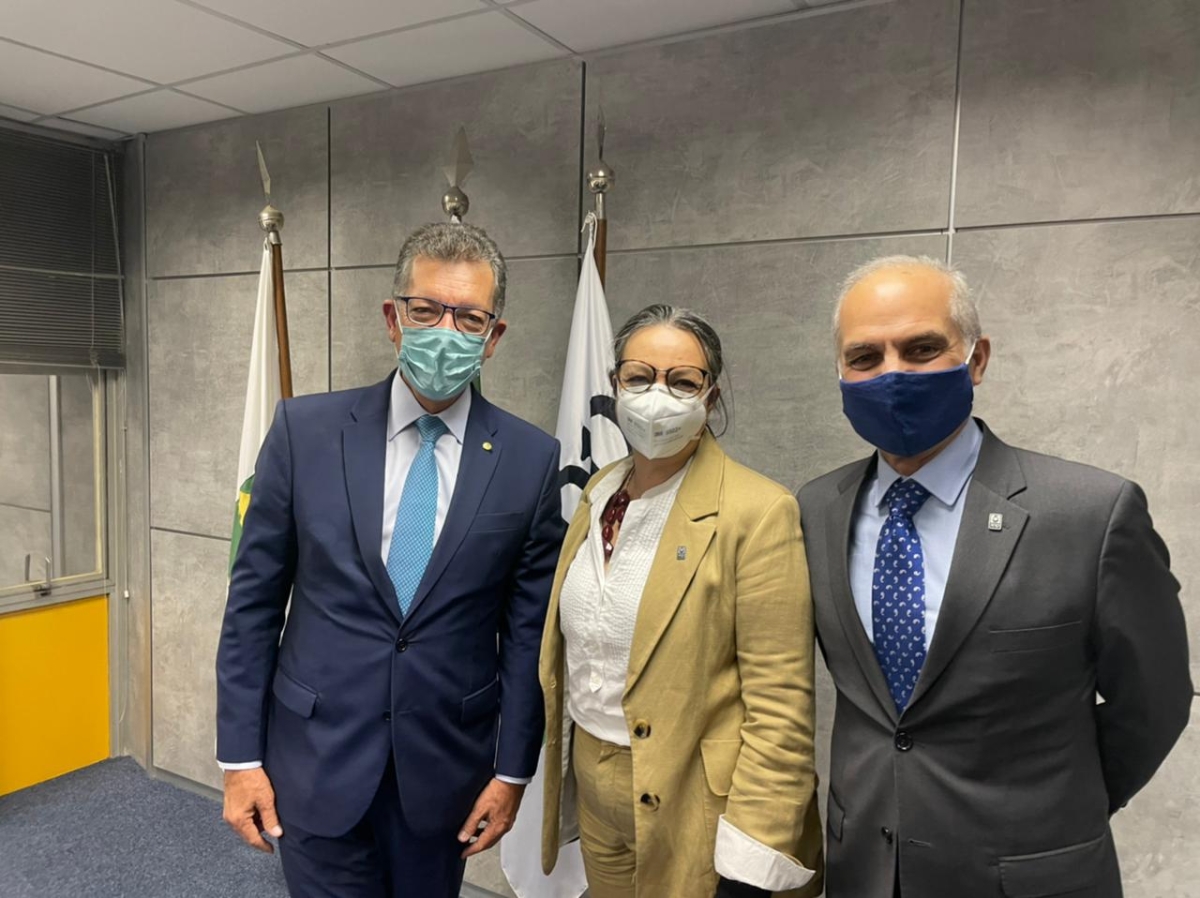 Laércio Oliveira se reúne com diretores da ANP para discutir abastecimento de gás no Nordeste (Foto: Site Laércio Oliveira