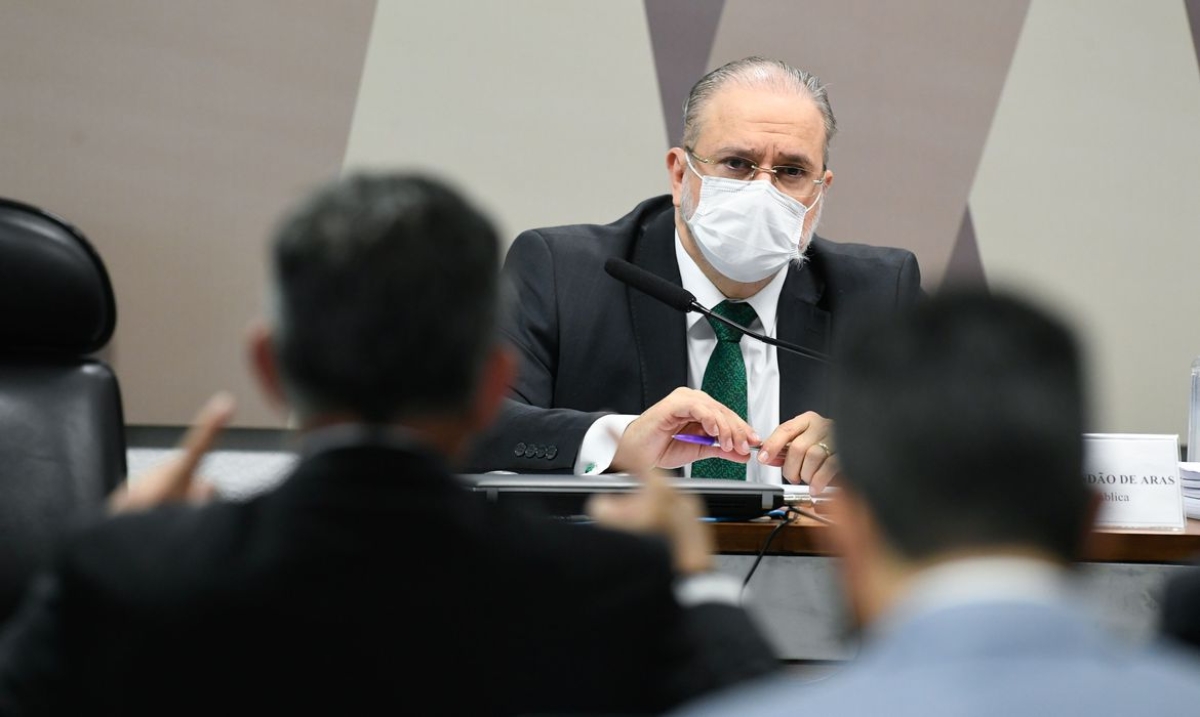 Aras diz não querer ser lembrando como quem criminalizou a política (Foto: Jefferson Rudy/ Agência Senado)