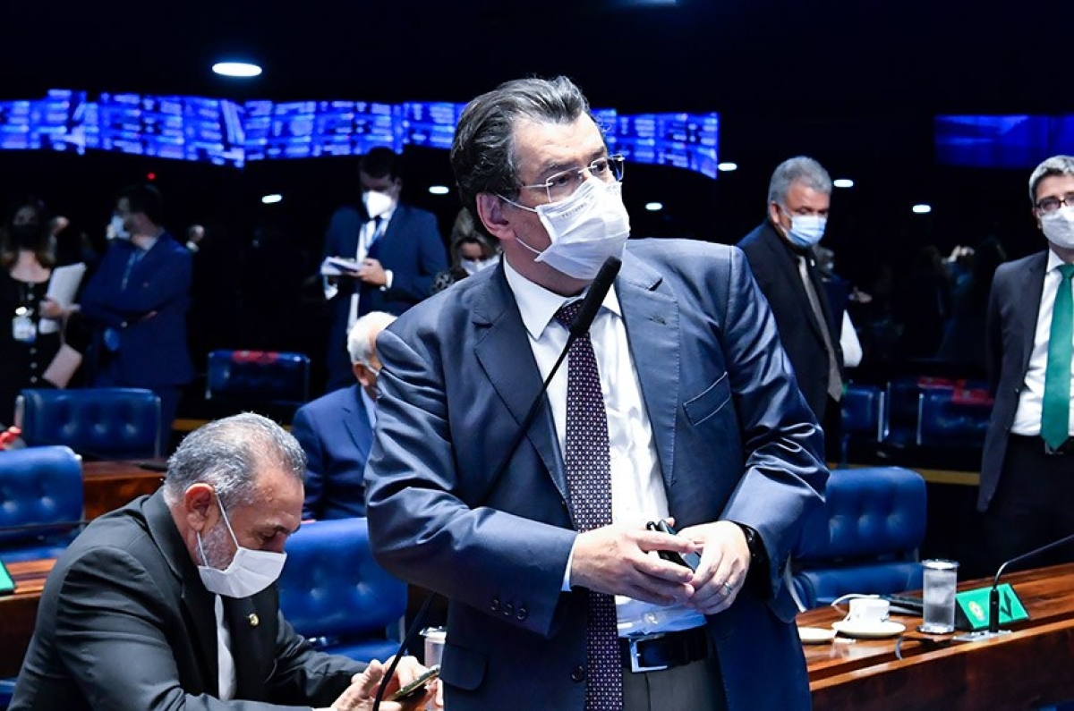O senador Eduardo Braga (MDB-AM) foi o relator da indicação, tanto na CCJ, como no Plenário (Foto: Waldemir Barreto/ Agência Senado)