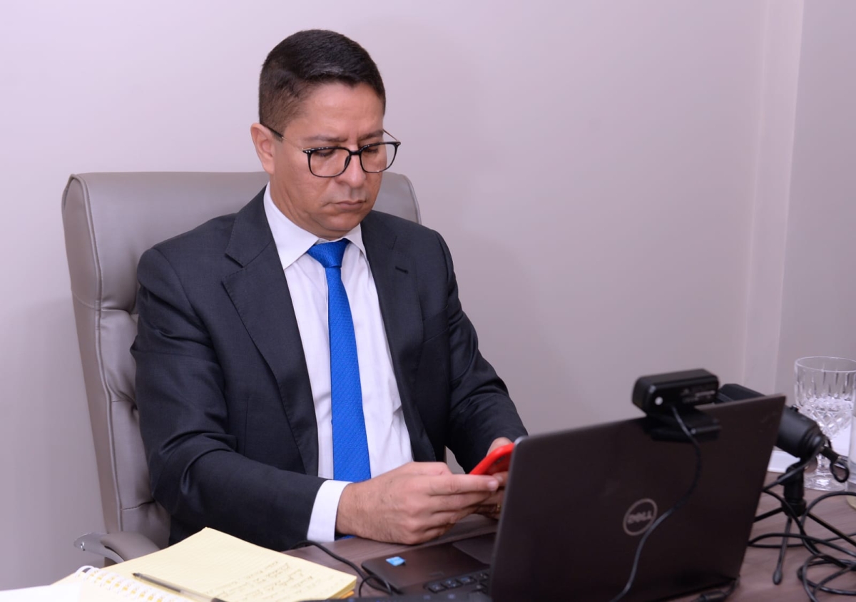 Ricardo Marques pede que Prefeitura explique a população sobre o plano diretor (Foto: Assessoria Ricardo Marques)