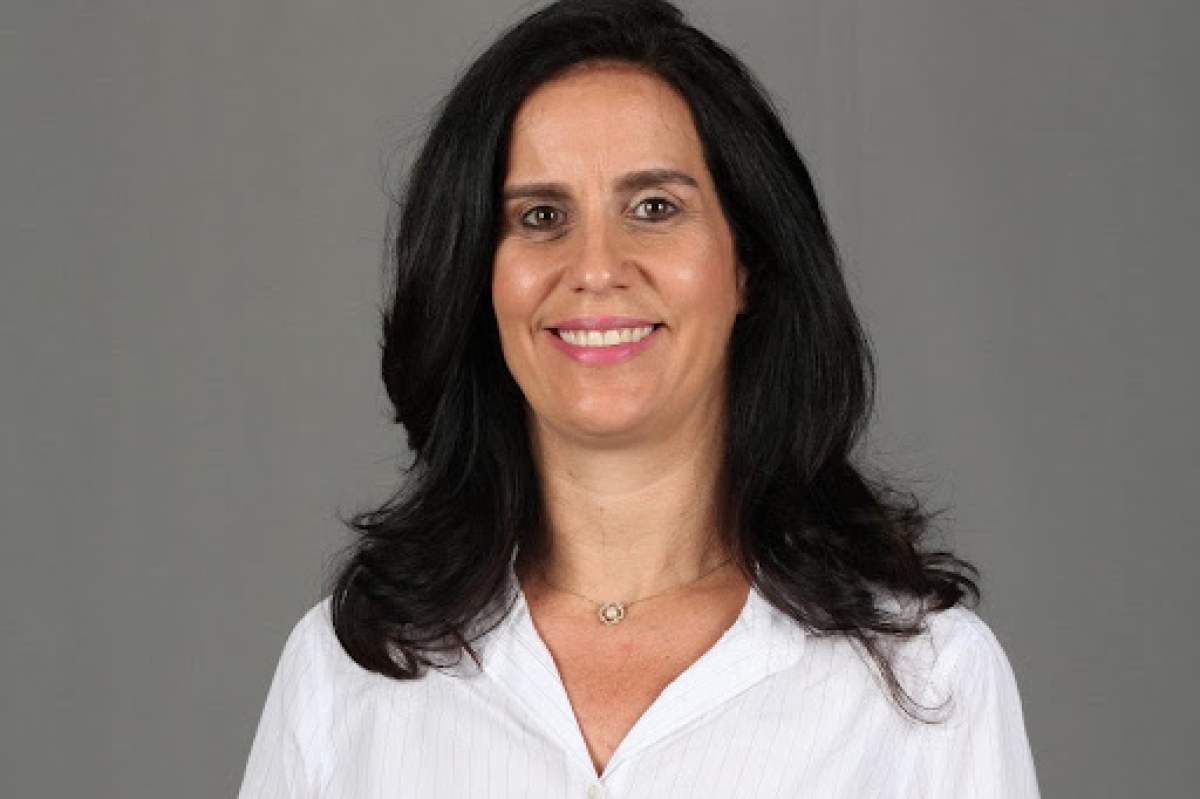 Doutora Juliana Cardoso, professora do curso de Farmácia, do Programa de Pós-graduação em Saúde e Ambiente da Unit e pesquisadora  do Instituto de Tecnologia e Pesquisa (Foto: Assessoria de Imprensa Unit)