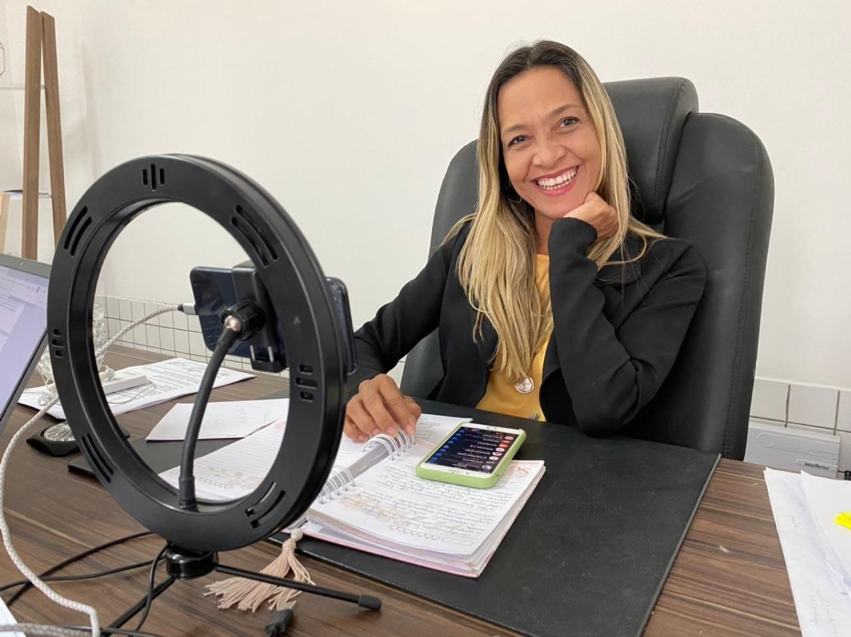 Sheyla Galba chama atenção para a importância da biópsia (Foto: Assessoria Sheyla Galba)