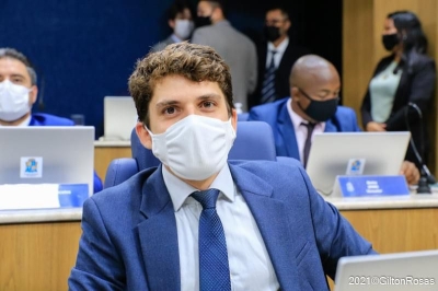 Semana Lixo Zero: Breno Garibalde protocola Projeto de Lei (Foto: Assessoria Breno Garibalde)