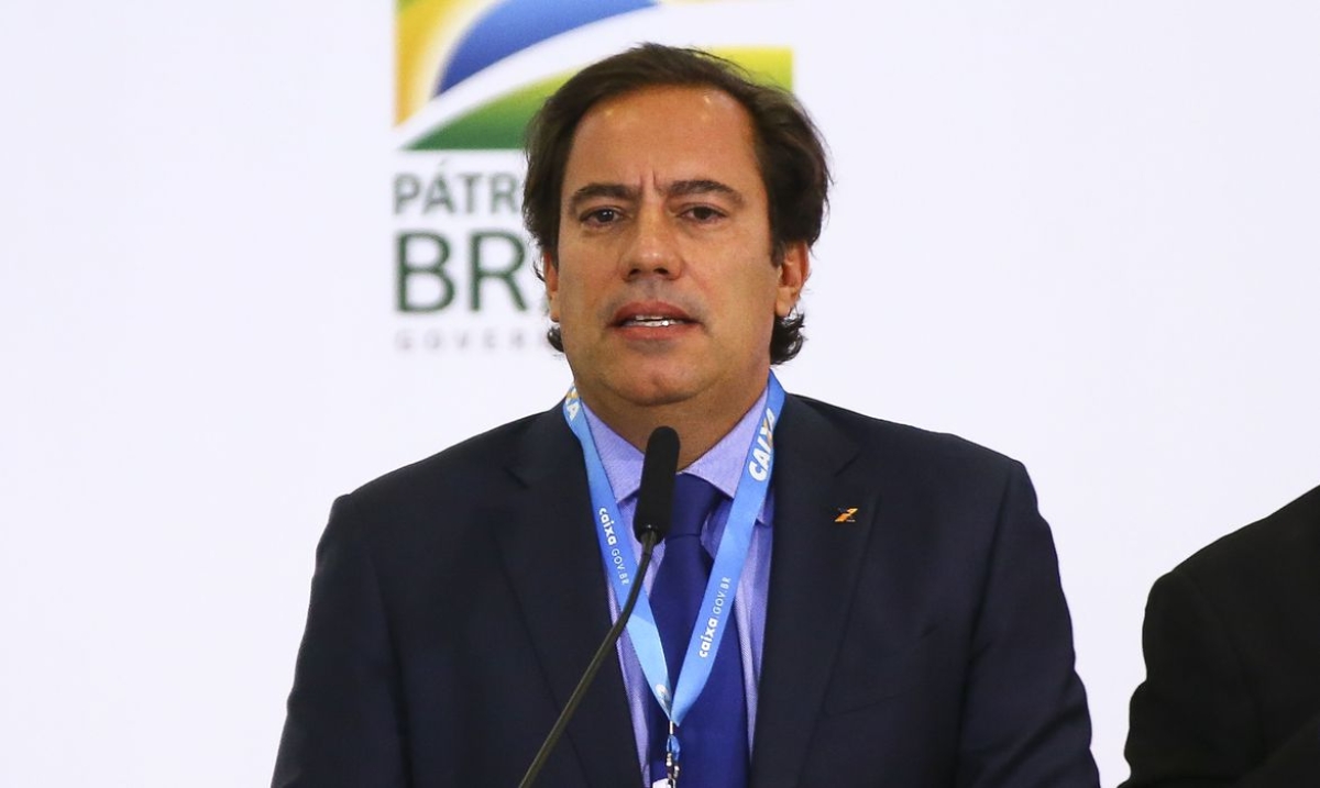 O presidente da Caixa, Pedro Guimarães, durante anúncio de avanços no programa federal de habitação, o Casa Verde e Amarela (Foto: Marcelo Camargo/ Agência Brasil)